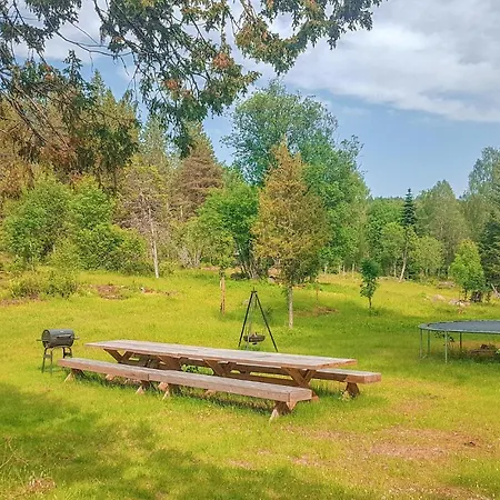 بيت للعطل 2 Bedroom Beautiful In Urskog